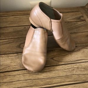 Good condition toddler jazz shoes